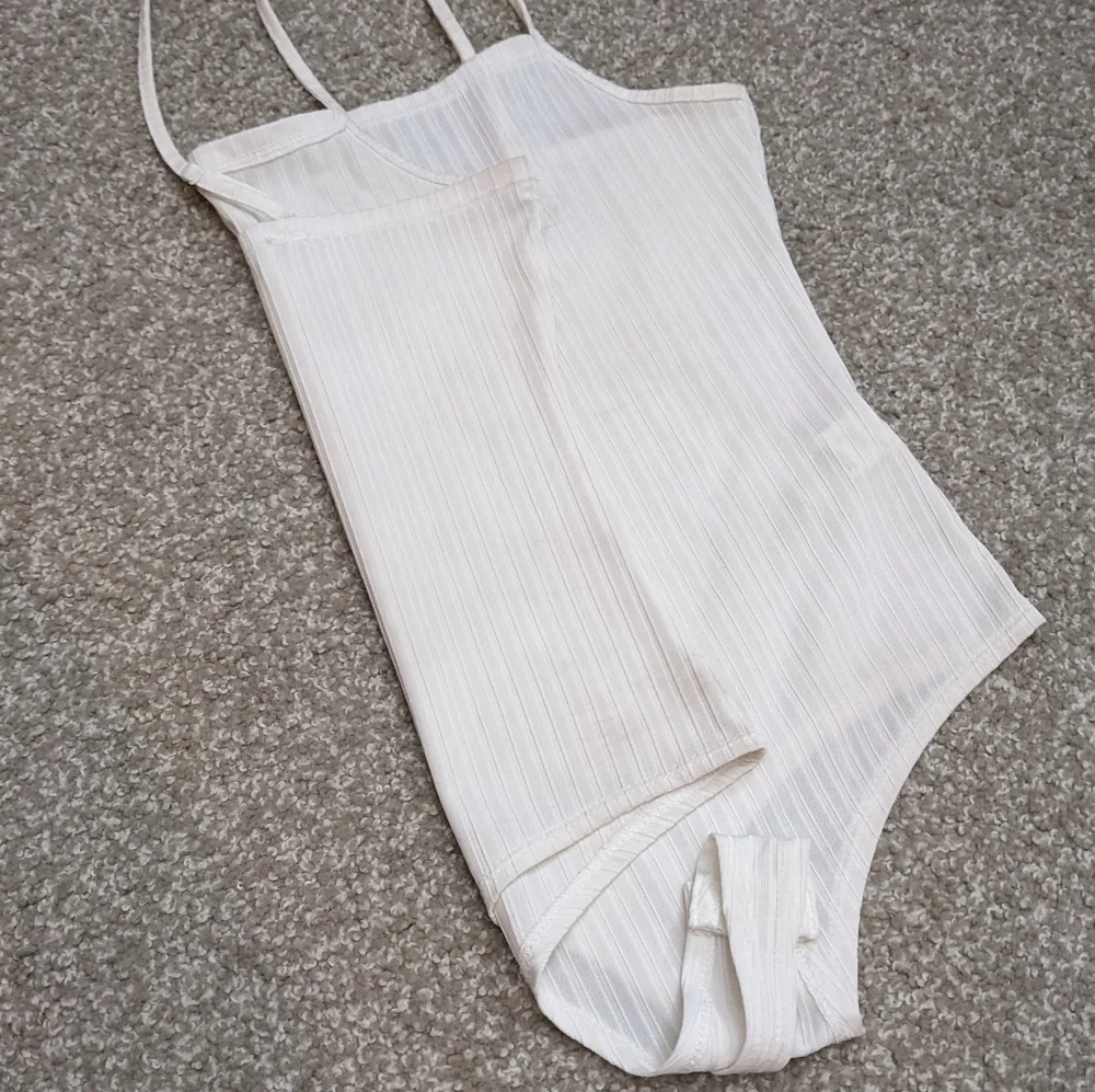 (2/$25) SWS ribbed bodysuit spaghetti strap white - Picture 7 of 12